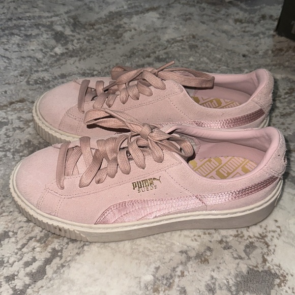Puma Suede Platform Mono Satin Shoes - Picture 2 of 6